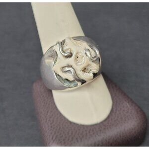 Vintage Sterling Silver & Fossil Coral Design Size 11.5 Statement Ring 39